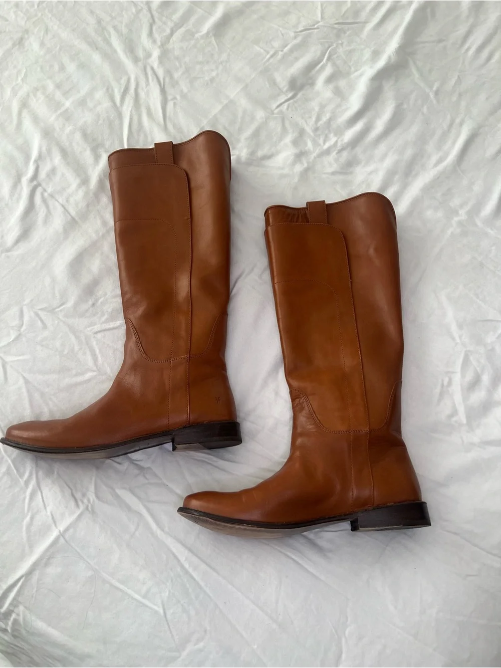 Frye classic women